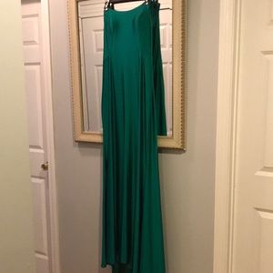 Gorgeous green prom dress. Excellent condition.